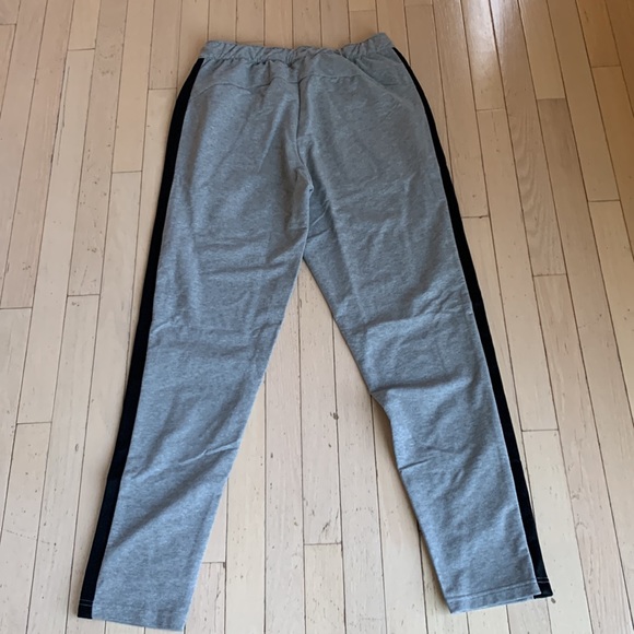 NWT Men’s Puma Track Pants - Picture 3 of 4
